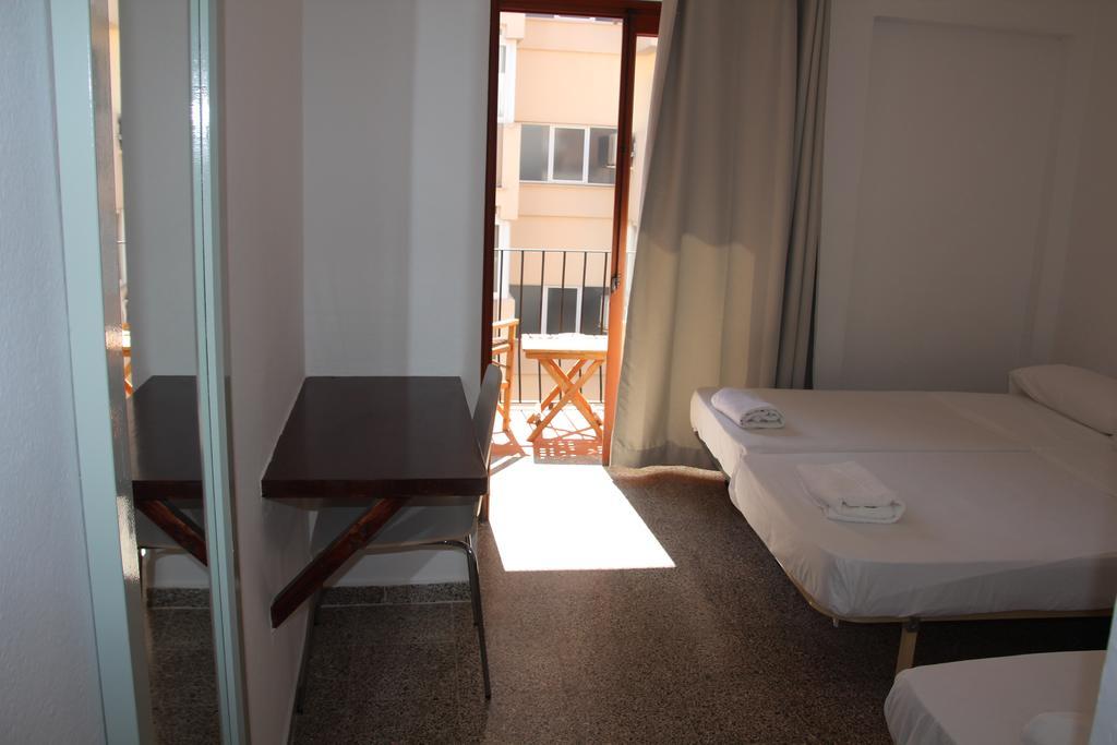 Hostal Las Nieves Ибиса Екстериор снимка
